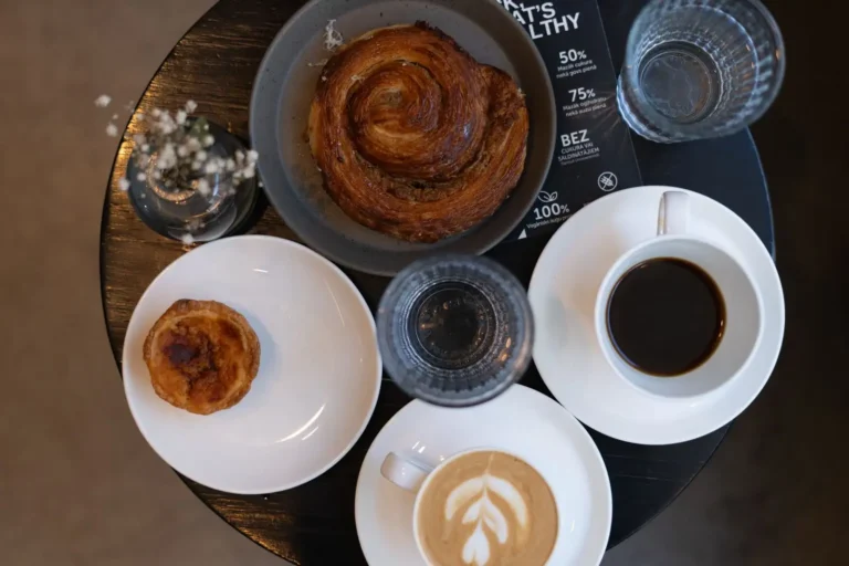 Café Singuliers : le café parisien qui prend son temps