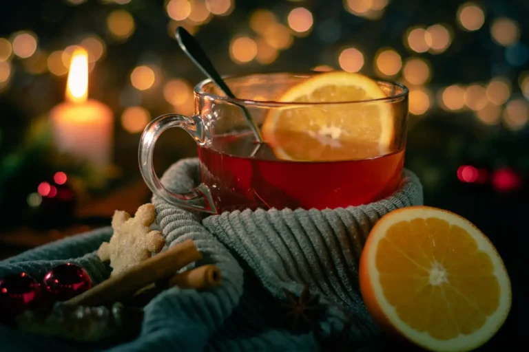 Vin chaud maison : la recette et les gestes pour le réussir