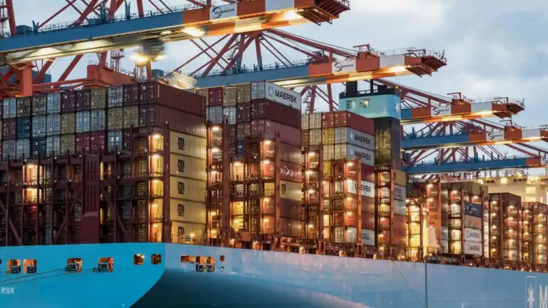 VesselFinder : suivre les navires en temps réel, et ses limites
