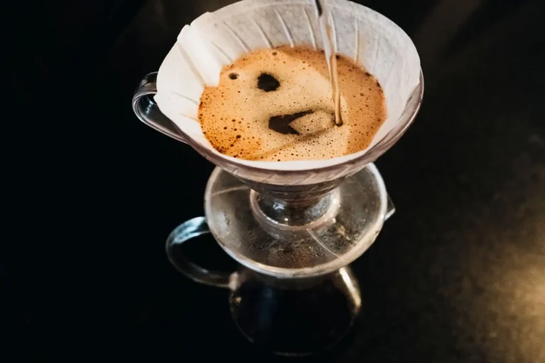 Café Belloy : l&rsquo;adresse du 16e et la cafetière qui porte ce nom