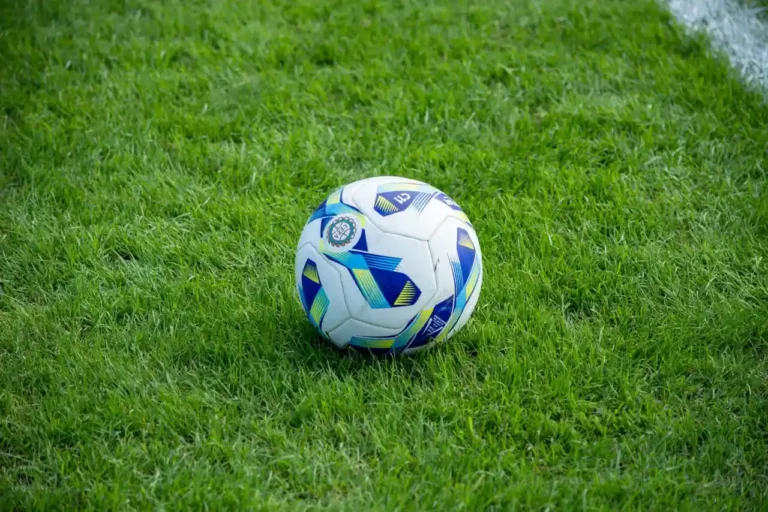 Football italien : le prestige d&rsquo;hier, la crise d&rsquo;aujourd&rsquo;hui